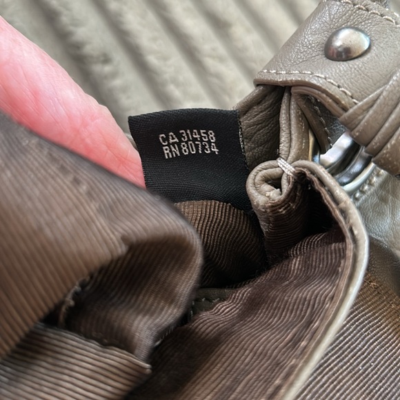 BCBGMaxAzria Gray Shoulder Bag Handbag Braided Handle Cool Turn-Lock Feature - Picture 13 of 17